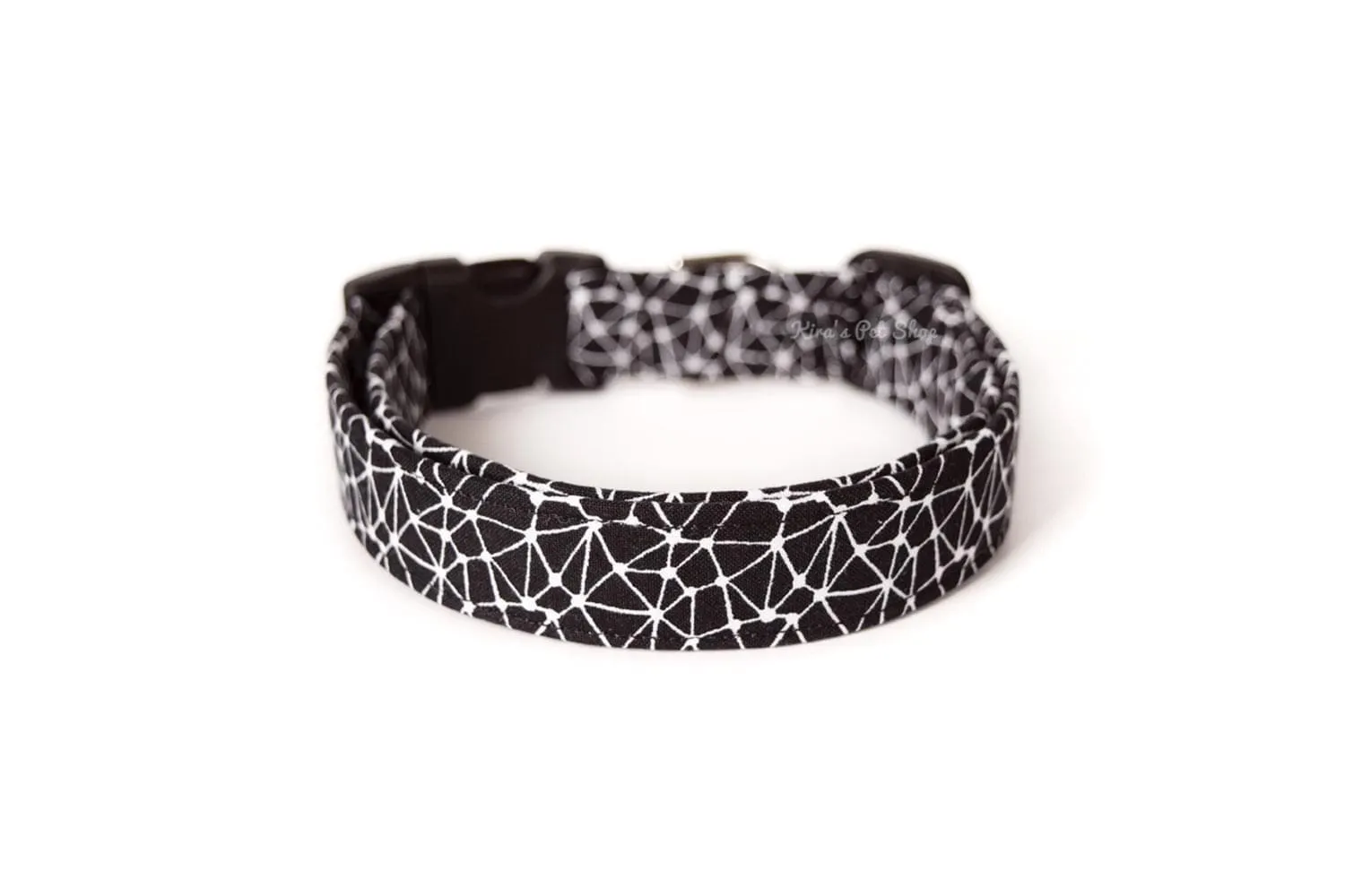Black & White Web Dog Collar