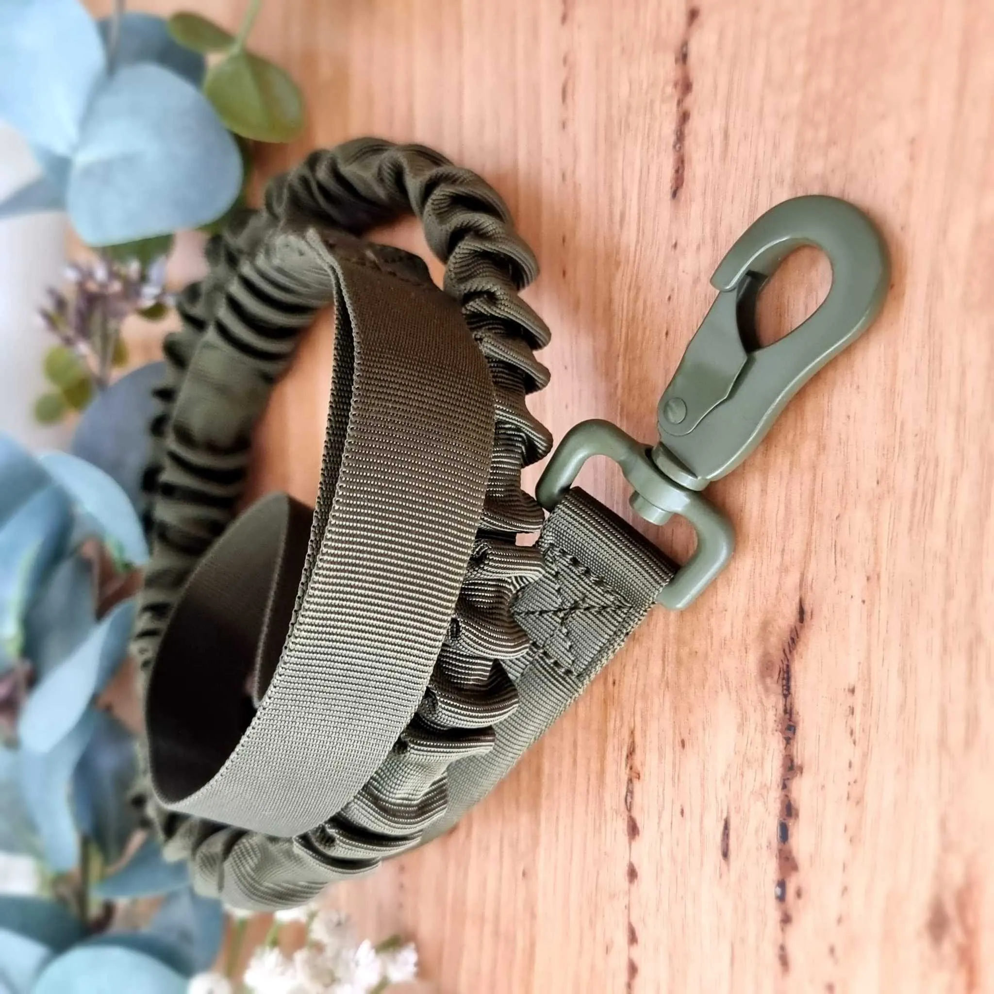 Bungee dog leash - tactical stretchy - 2 handle