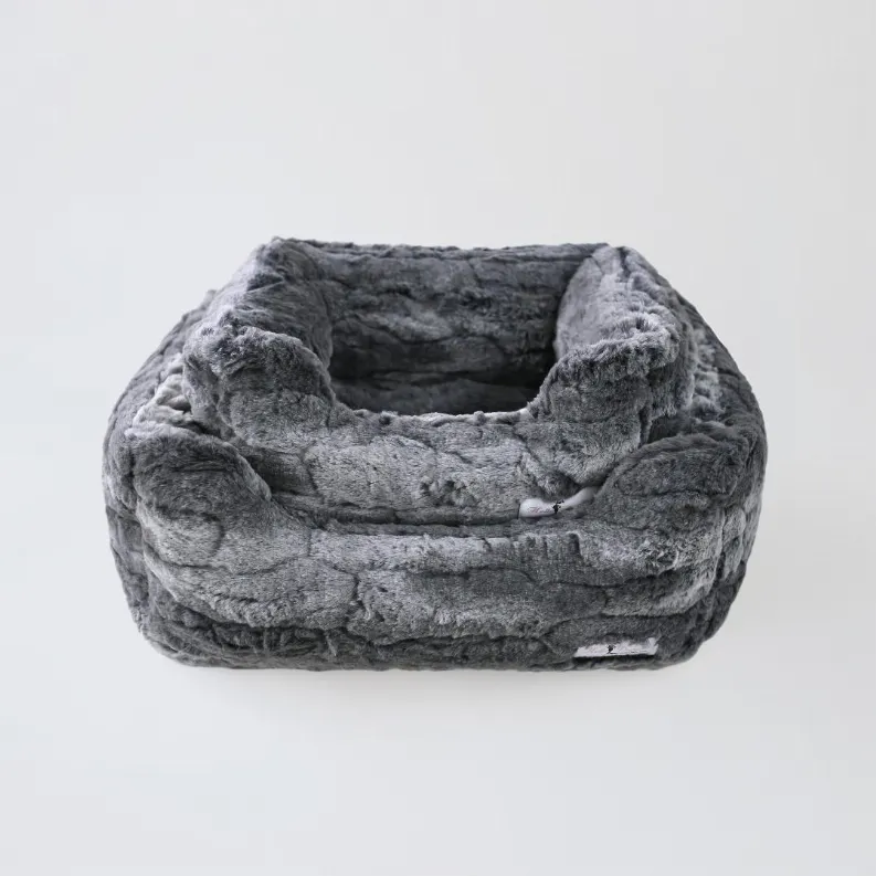 Hello Doggie Deluxe Collection Faux Mink Dog Bed with Ultra-Soft Blanket - American Made Product